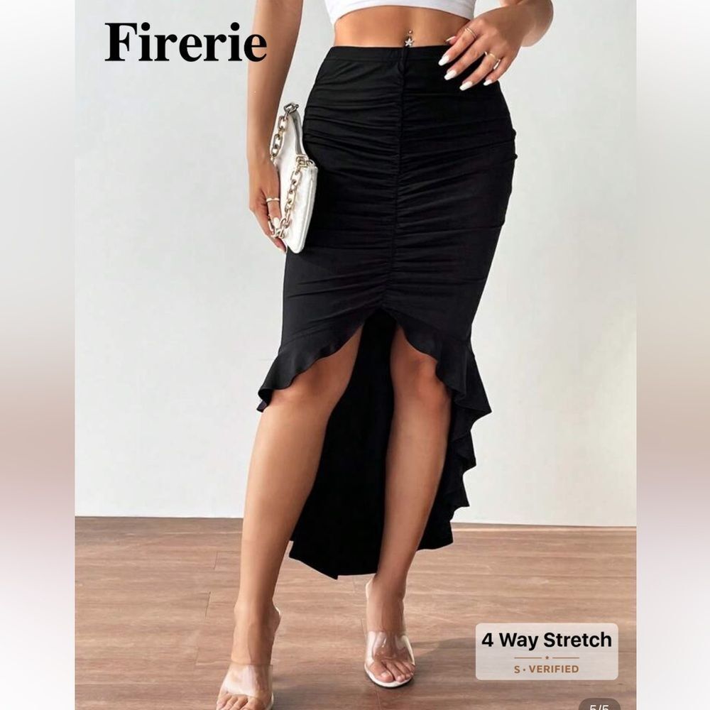Elegant Black Ruffled Women's Skirt - Picture 5 of 5